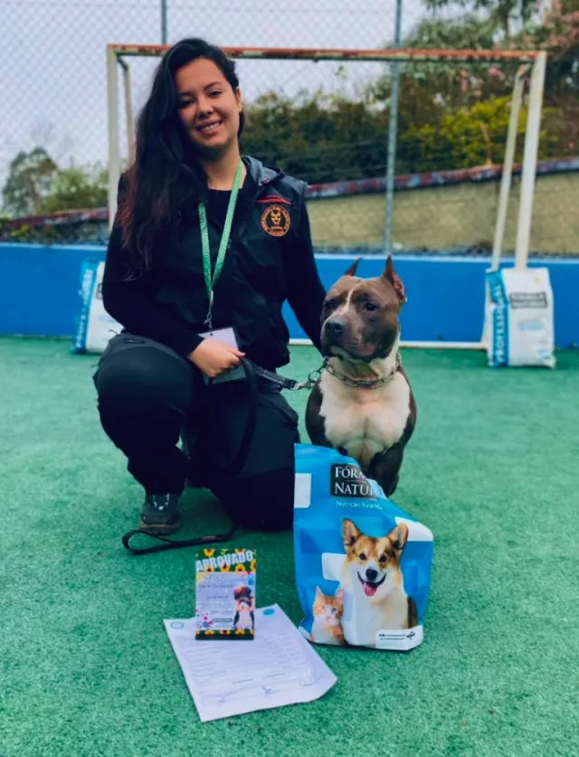 Beatriz Mattos, treinadora comportamental canina